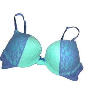 VS Push Up/pigeonnant Bra.  34B